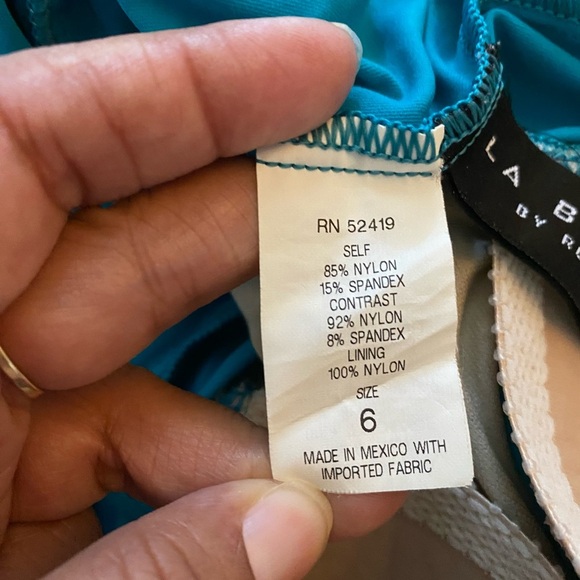 La Blanca Island Goddess Shirred Twist Turquoise One Piece Swimsuit sz 6 - Picture 7 of 9